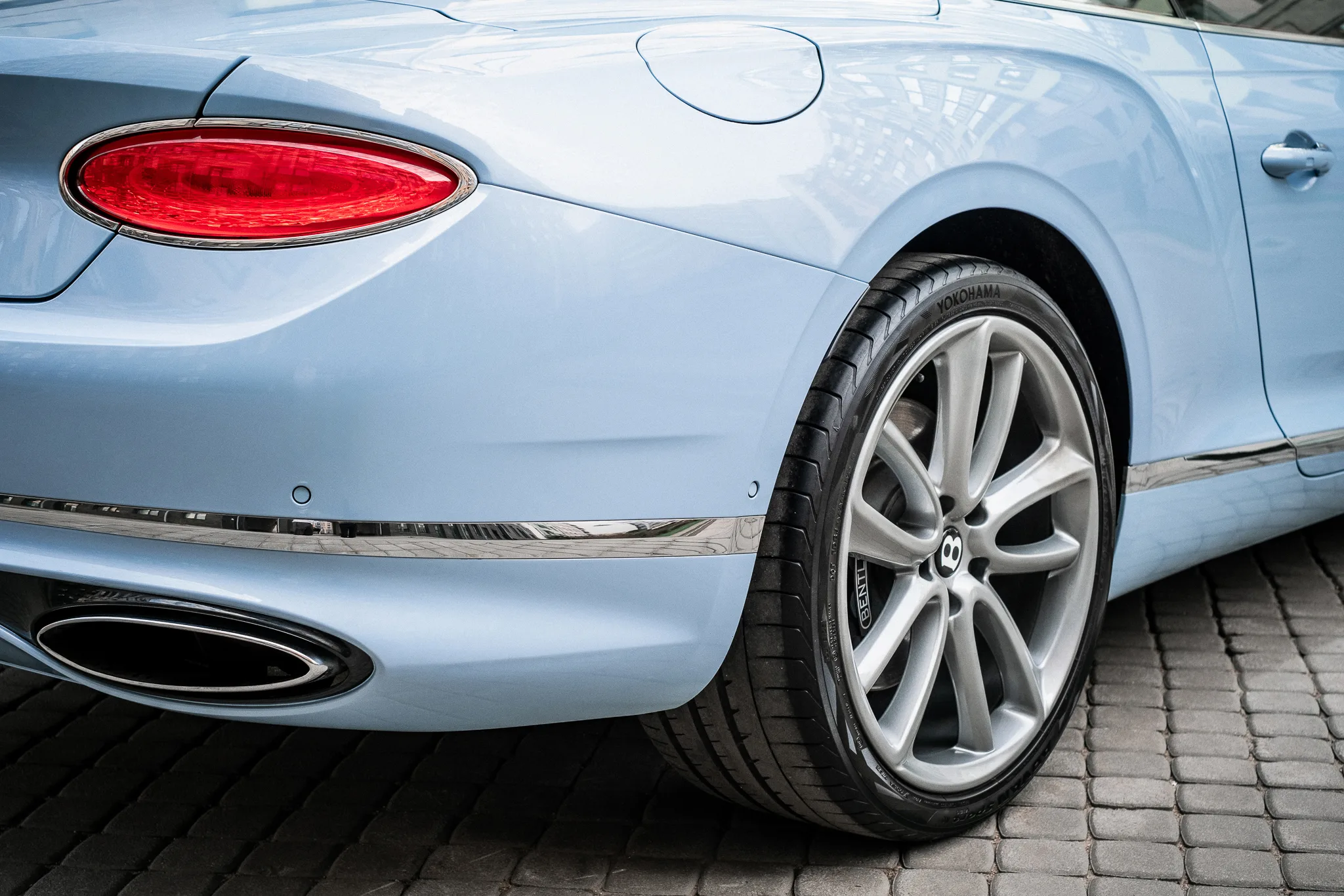 Bentley GT Continental W12